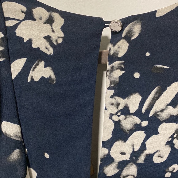 Rachel Roy navy blue floral dress with tie waist size XL - Picture 4 of 4